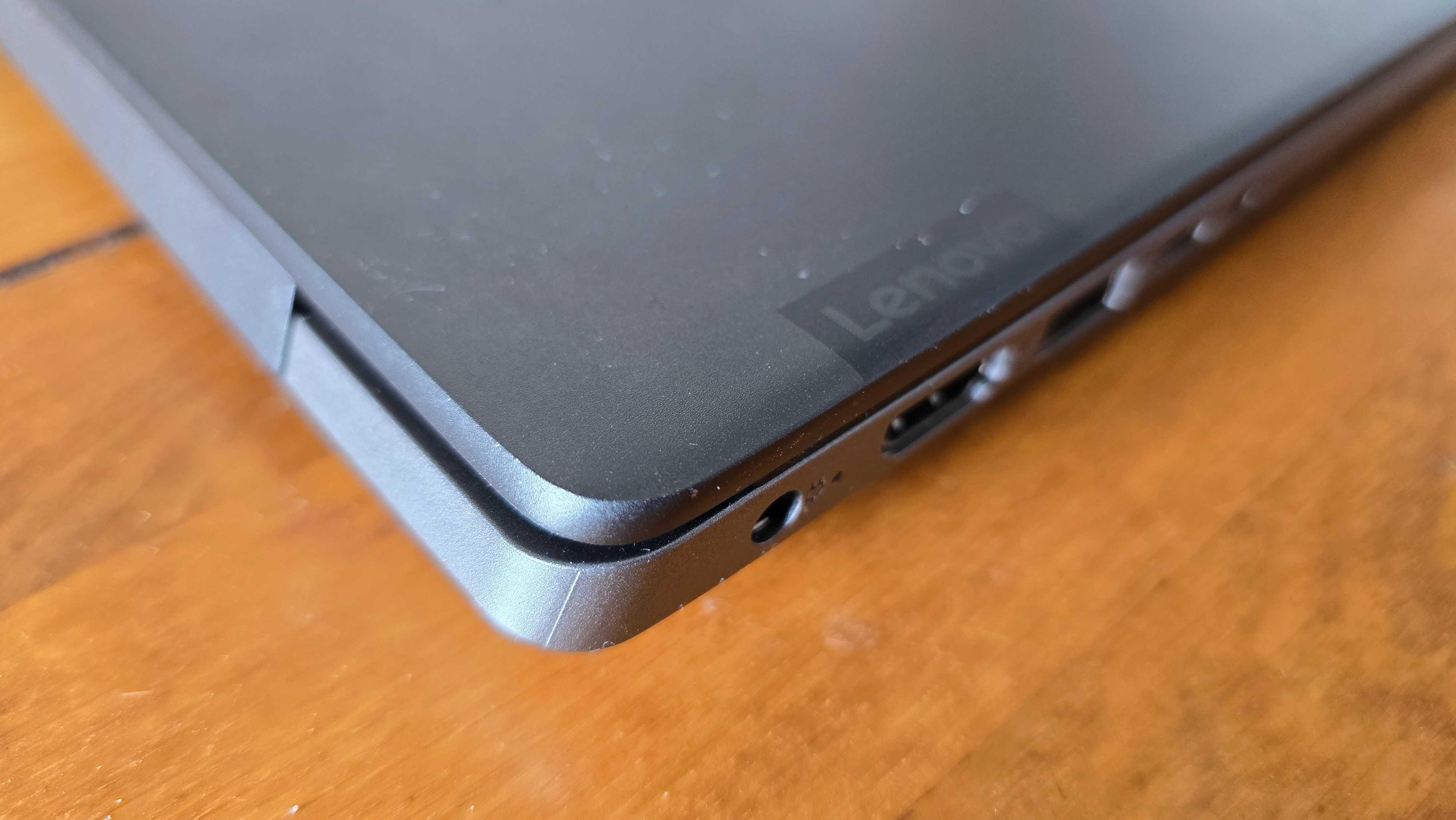 Lenovo IdeaPad 14" Intel I5 12GB, 320HDD Windows 11 PL