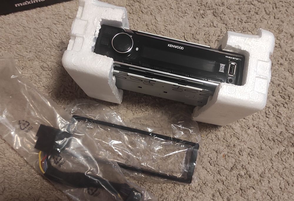 Аатомагнітола  Kenwood KMM-BT 309