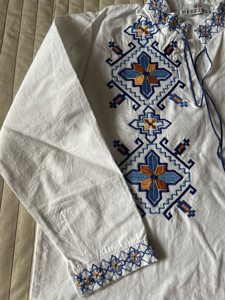 Вишиванка Merezhka