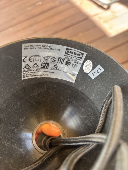 Lampa żyrandol np. nad stół. Ikea JAKOBSBYN z oprawą i kablem.
