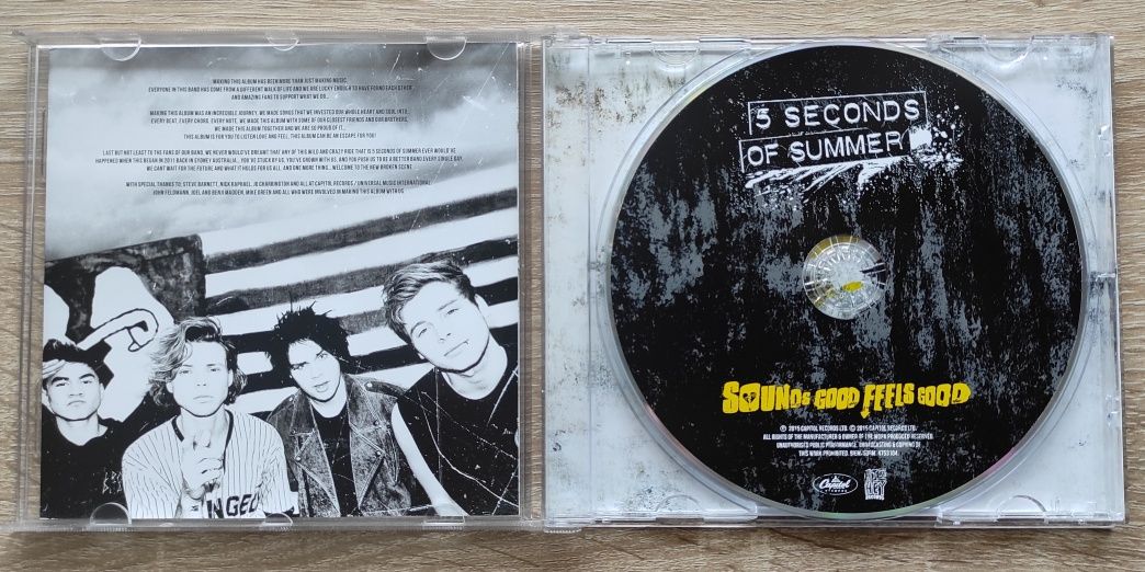 Фирменный CD 5 Seconds Of Summer. 5SOS
