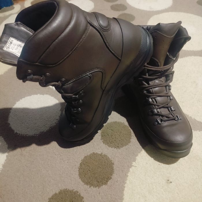 Берці бєрци берци черевики