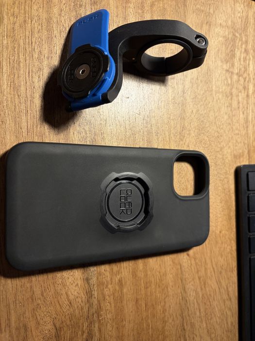 Quad Lock capa e supporte para iPhone 13