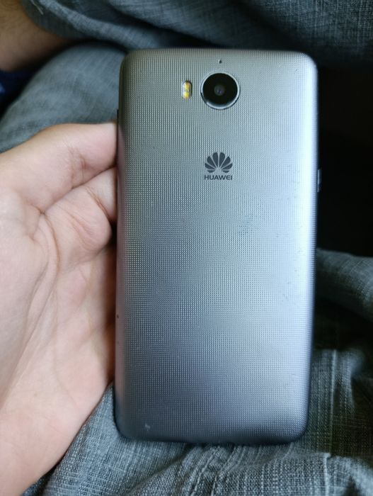 Продам Huawei P9 Lite