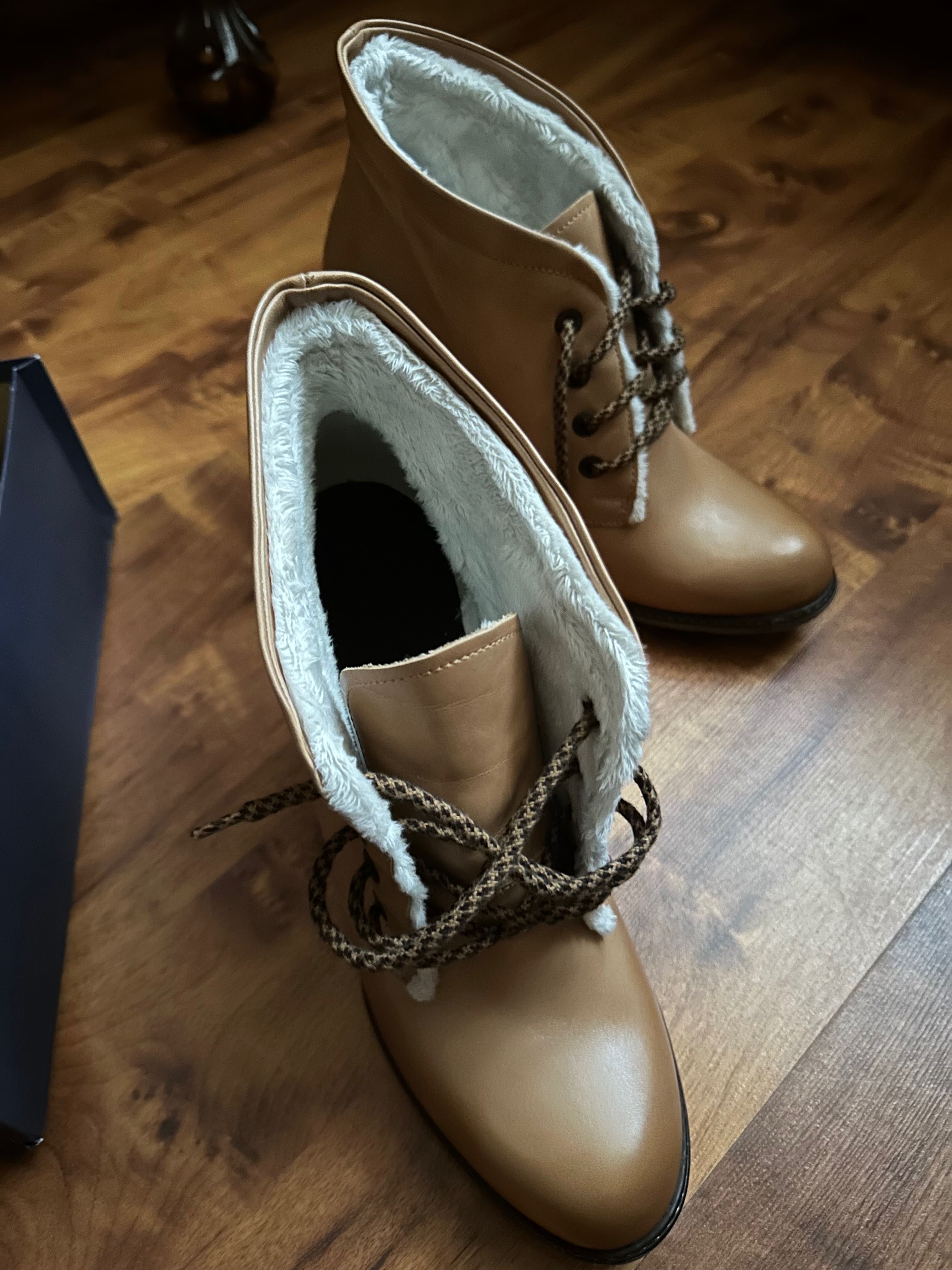 Botki - buty r.40 Ryłko nowe