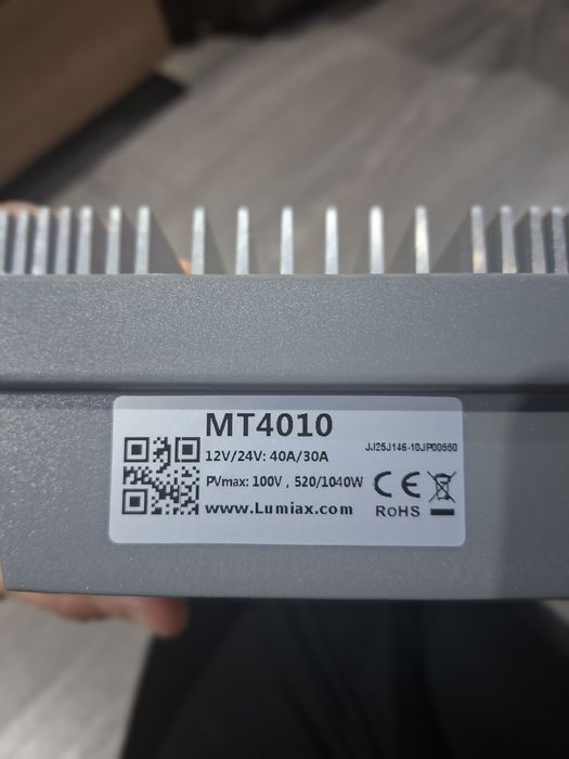 Regulator ładowania solarny Lumiax MPPT 12v 24v 40a 100v aplikacja agm