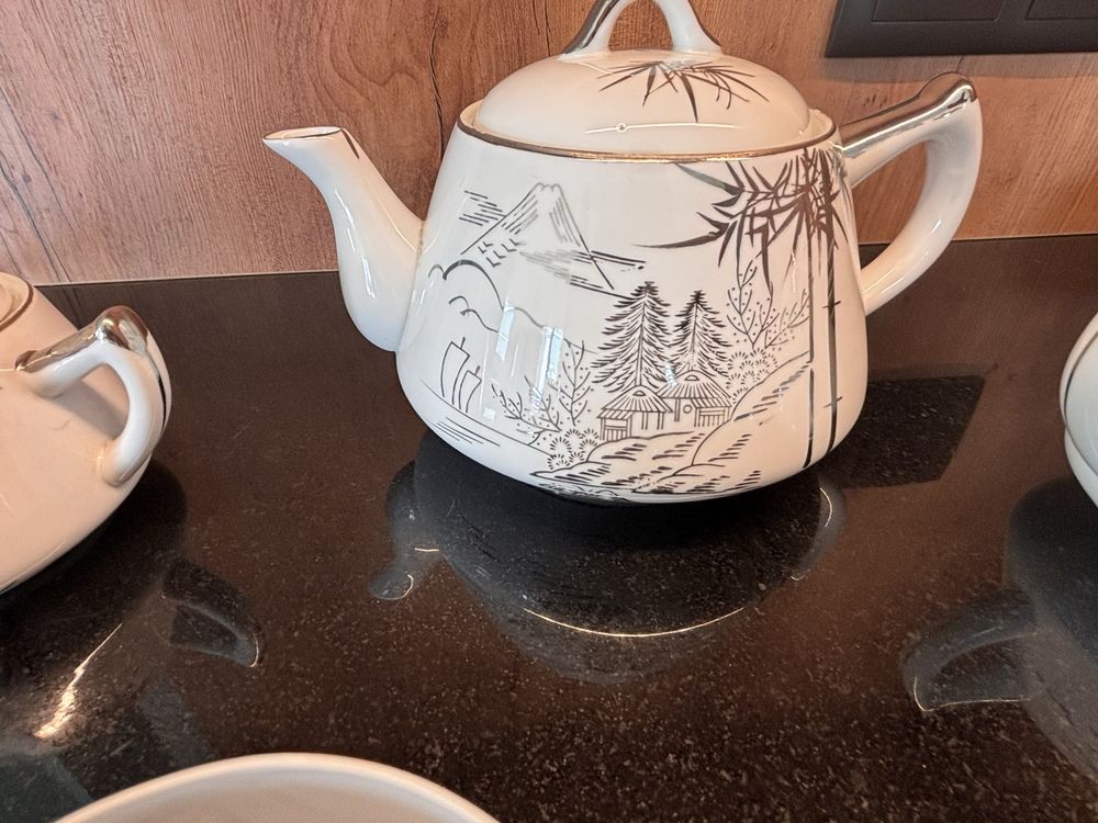 Serviço de chá chinês antigo em porcelana