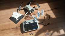 DJI Mini 3 Pro z aparaturą RC 2 – stan bardzo dobry