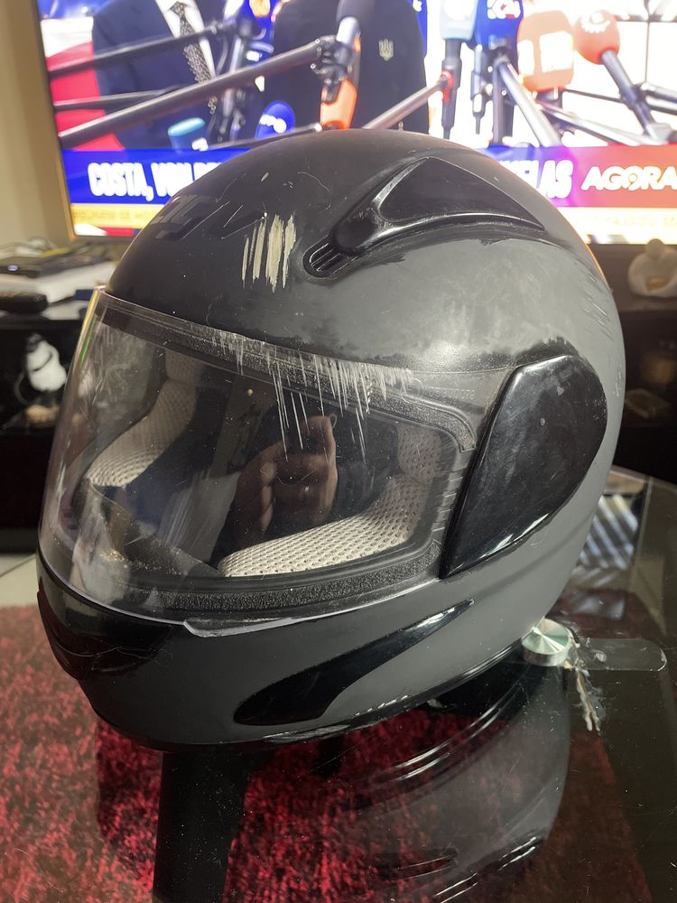 Capacete M marca AGV GP-1