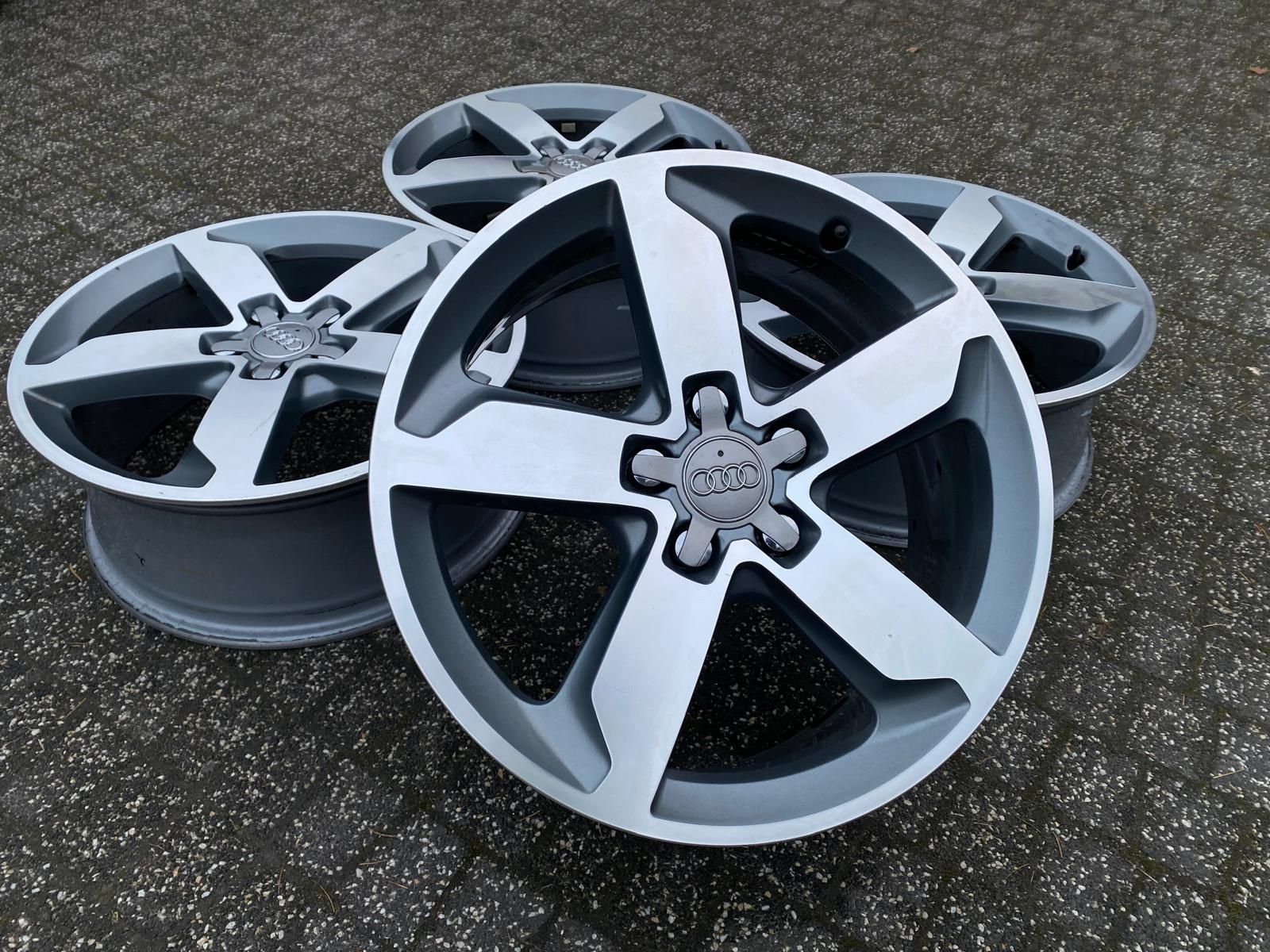 18"  Audi oryginal S-line  5x112 A3  A4 Q2 Q3  TT  Idealny Stan