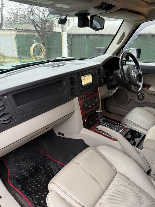 Jeep Commander 3.0 дизель автомат 2006 год 4*4