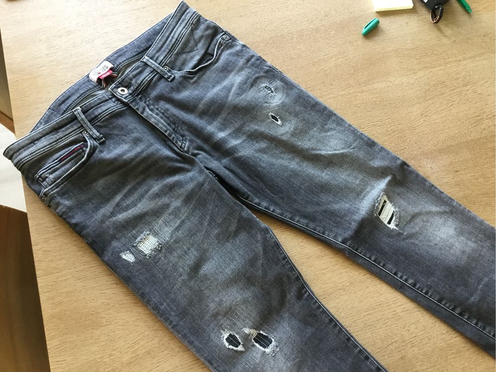 Spodnie męskie Tommy Hilfiger Denim 33/32