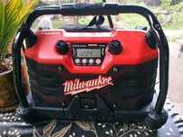 Radio budowalne Milwaukee