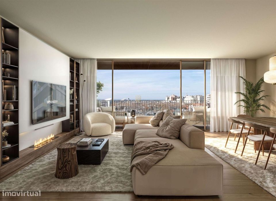 T3 com 129.51 m2 e varanda, em condomínio de luxo, Matosinhos Sul