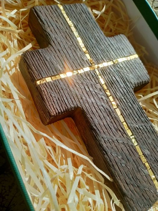 хрест настінний інкрустований мозаїкою з сусального золота