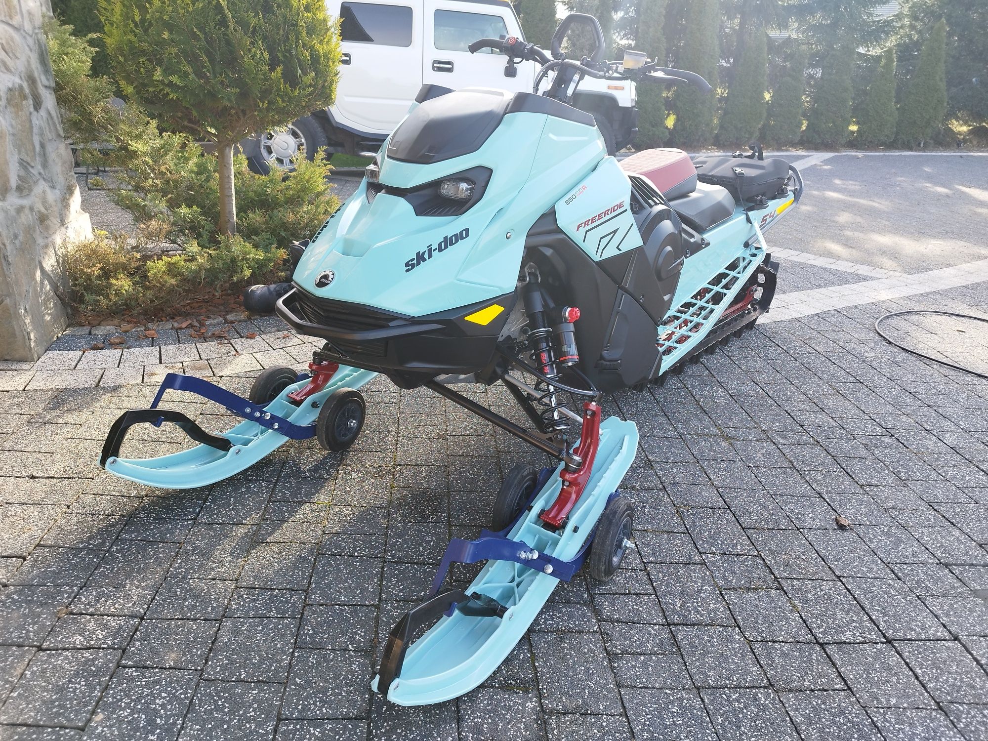 Skuter śnieżny Ski doo 2024 Turbo freeride 154