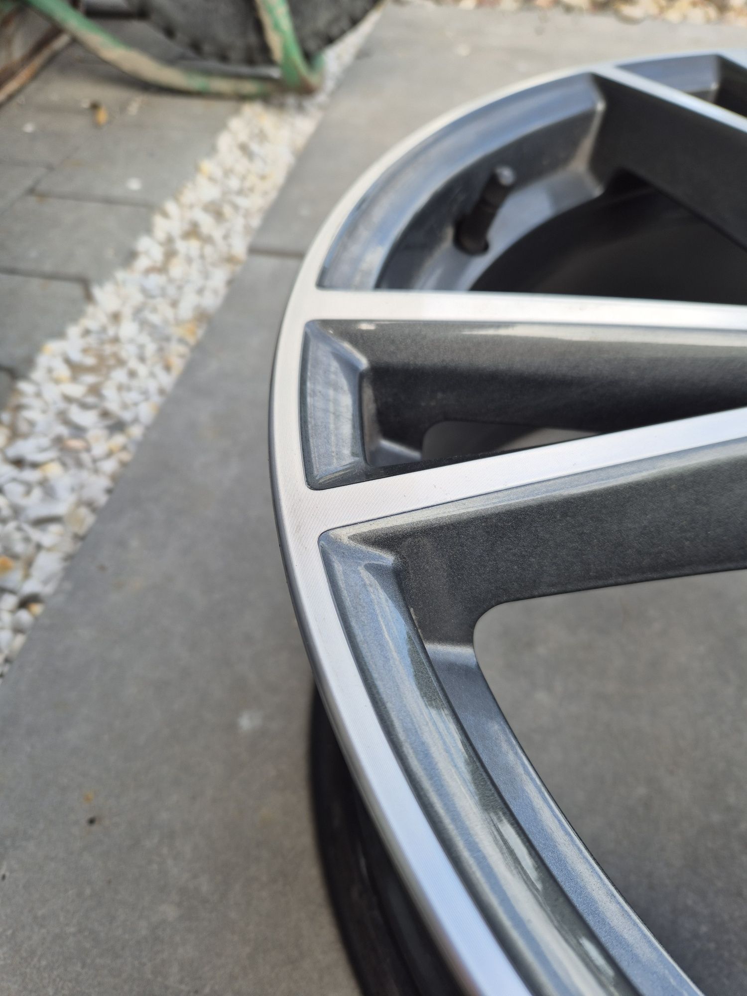Felga Audi Q5 19" 5x112 ET39 80A601025R