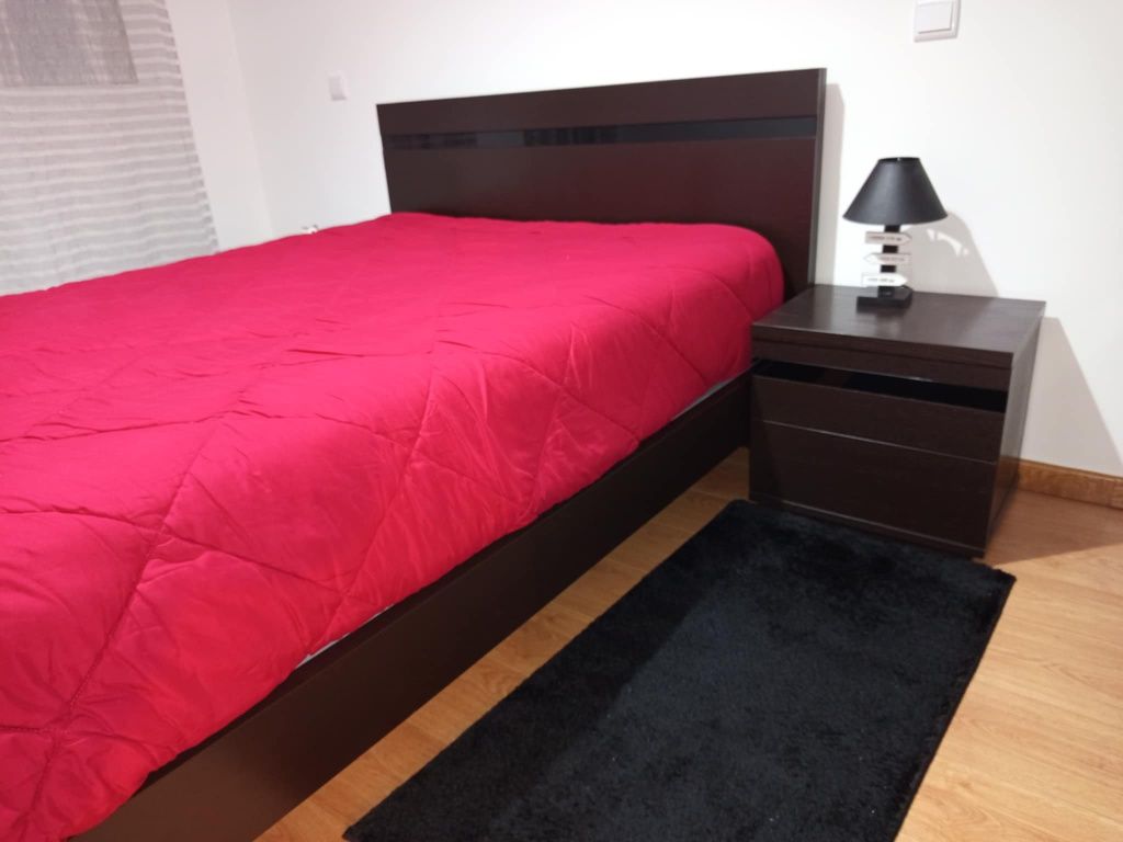 Quarto completo em bom estado