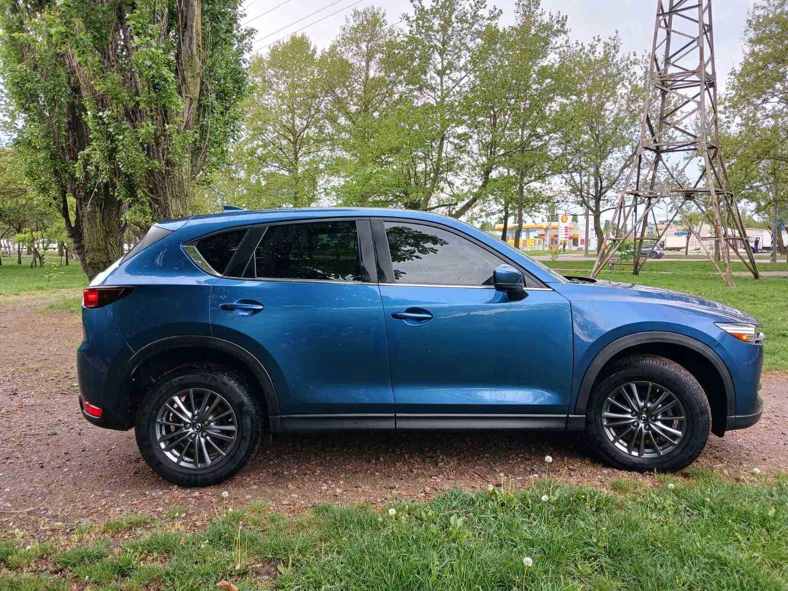 Mazda CX-5 2017 року 2,5 л. /бензин