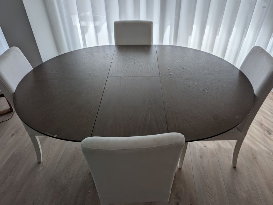 Mesa Antarte e 4 cadeiras