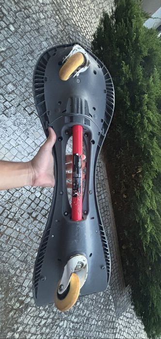 Waveboard Oxelo Preta