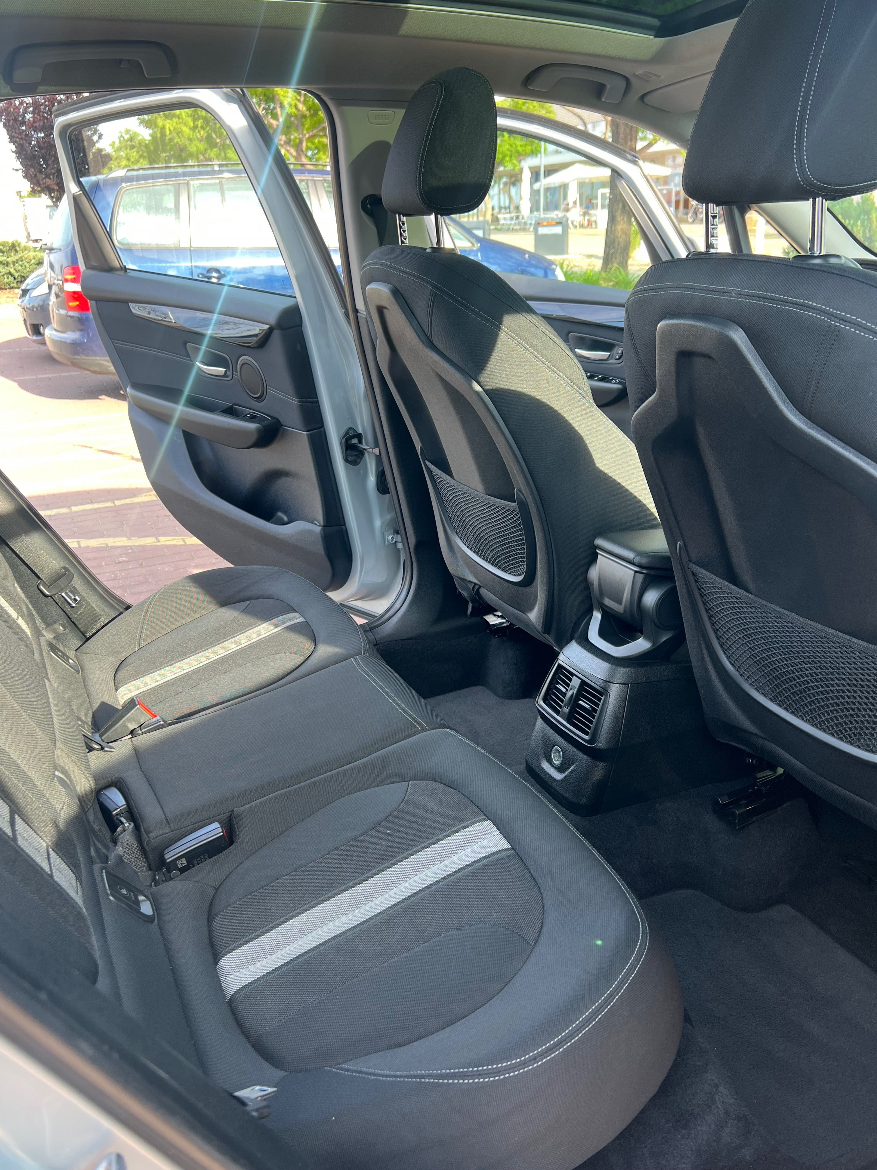 BMW 218 Active Tourer  D-Line Sport
