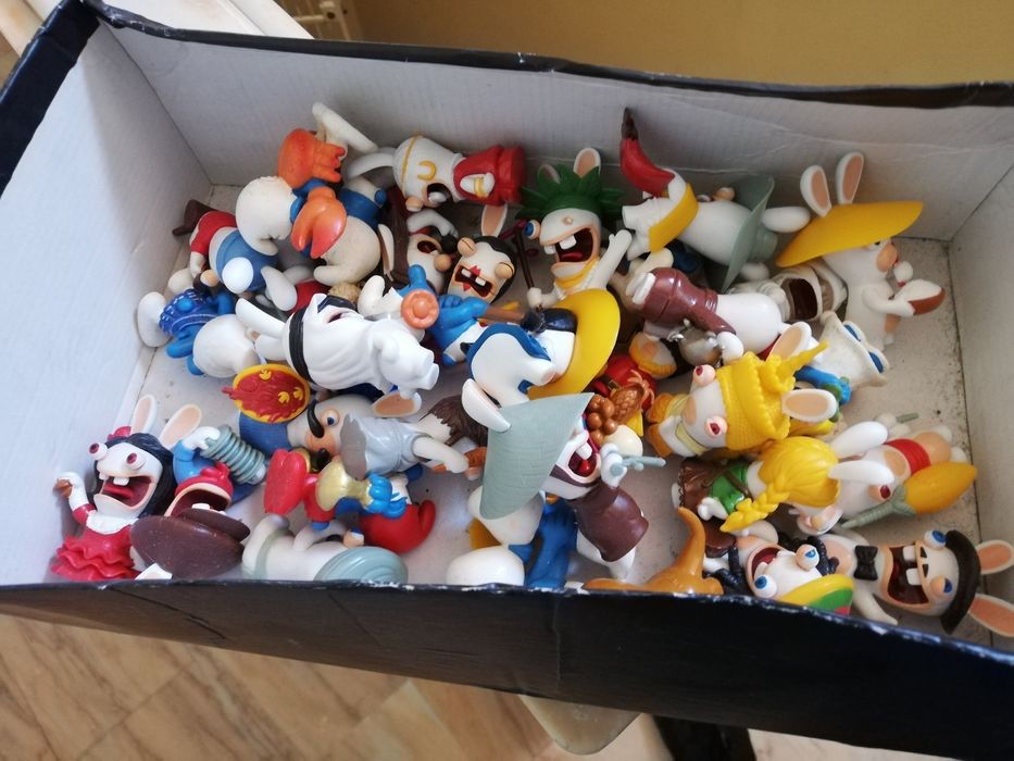 Todos estes brinquedos 10 euros