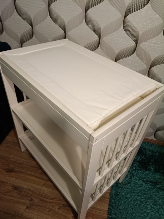 Przewijak dla niemowląt