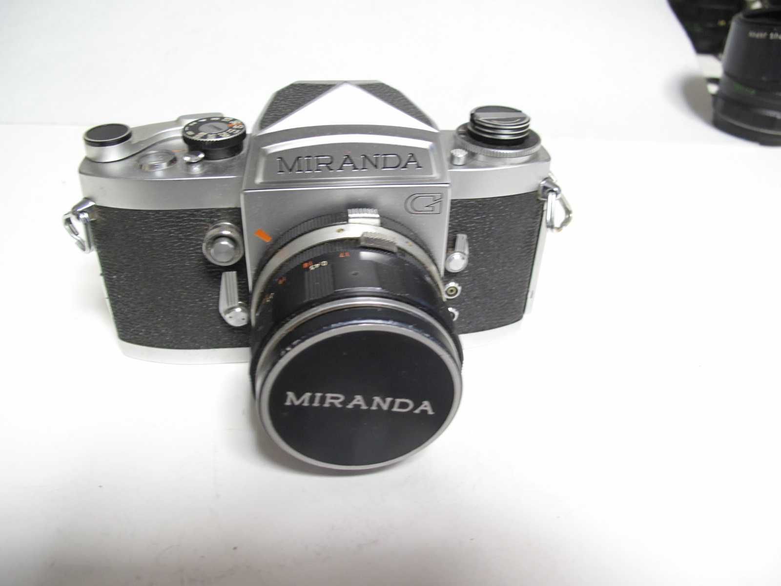 Máquina fotográfica Miranda