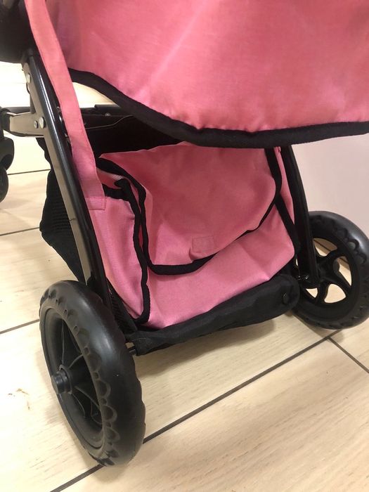 Дитяча коляска для ляльки
