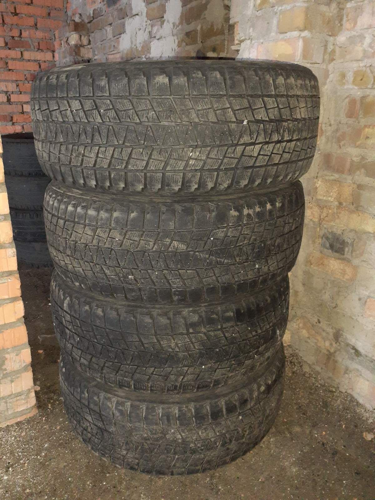 Шини Бріджстоун блізак 245/55 R19