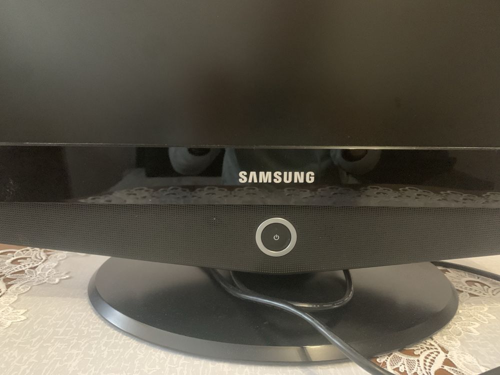 Telwizor Samsung 23 cale