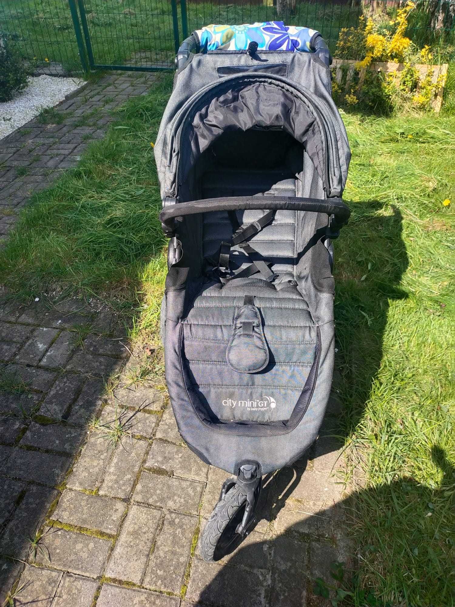 Wózek spacerowy Baby Jogger City Mini GT