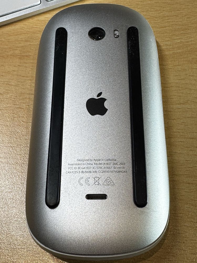 Apple magic mouse 2 + keyboard Touch ID
