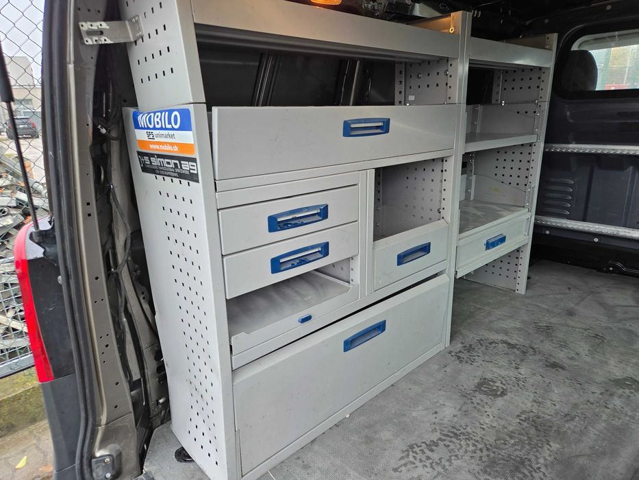 Regał samochodowy zabudowa serwisowa warsztatowa