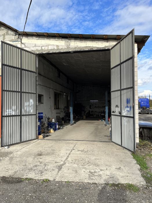 Автосервіс. Гаражі. Складські приміщення