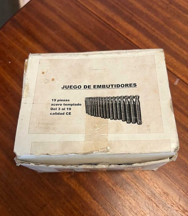 Jogo de embutidores 3 a 19 mm