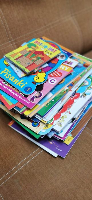 Kolorowanki, łamigłówki