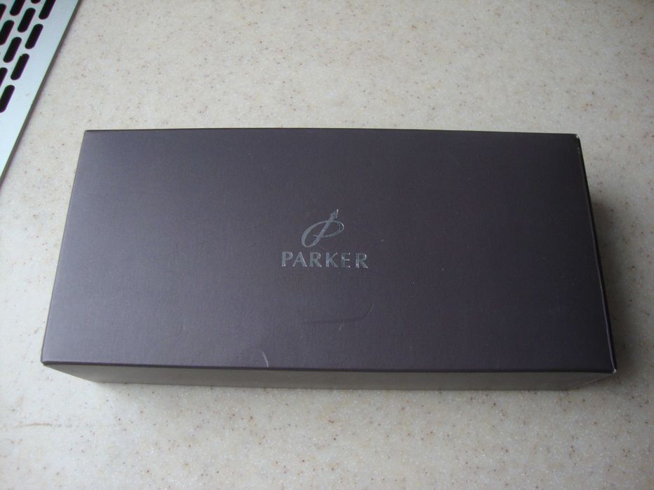 подарочный набор мужчине Паркер за треть цены , новый