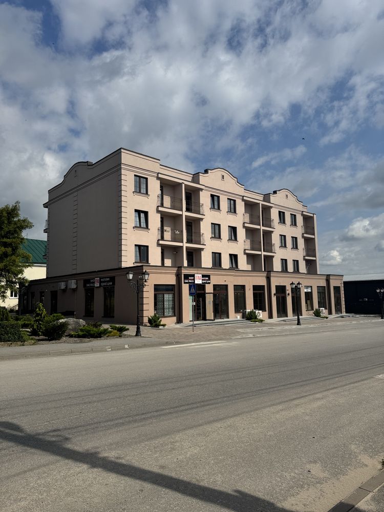 Комерція Від 30 кв. 60 кв. 70 кв. 120 кв. З ремонтом! Центр