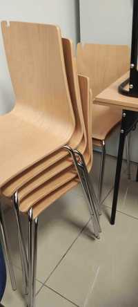 Krzesła i ławki szkolne