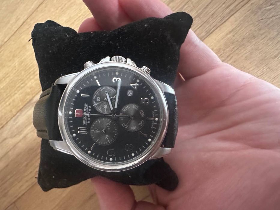 Продам шверцарские часи Swiss Military Hanowa