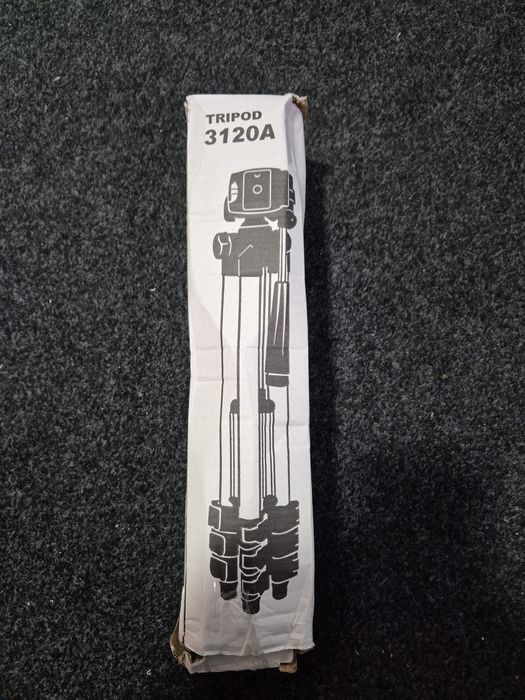 Tripé 3120A Novo