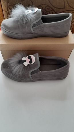 Buty trampki slip on 39 jak nowe