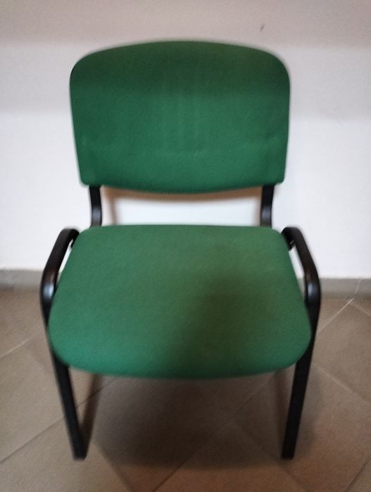 Krzesła biurowe , konferencyjne