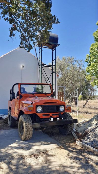 Toyota BJ40 7 lugares