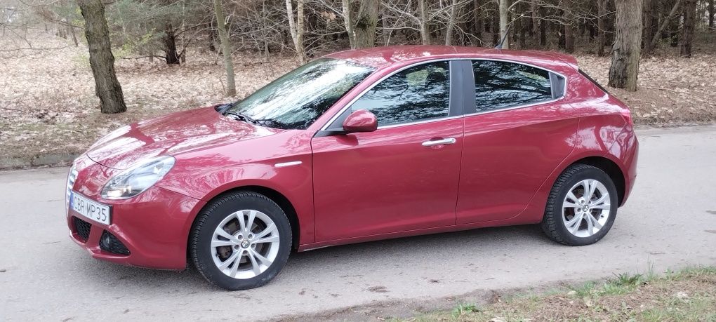 Alfa Romeo giulietta 1.6 jtdm, polski salon