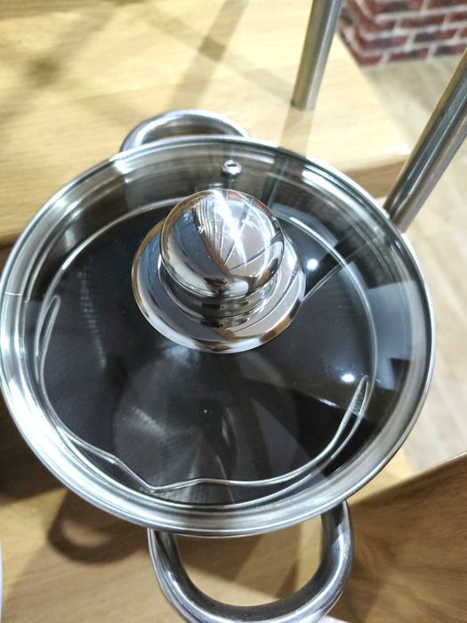 Garnek stal nierdzewna z sitkiem do smażenia i gotowania