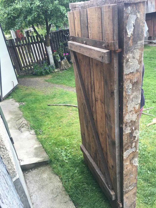 Продам двері до стайні(хліва)