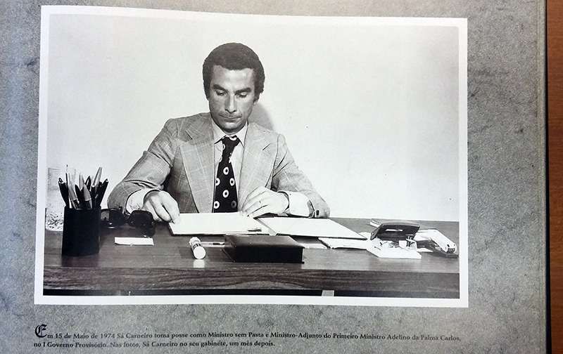 Francisco Sá Carneiro - Fotobiografia (RARIDADE)